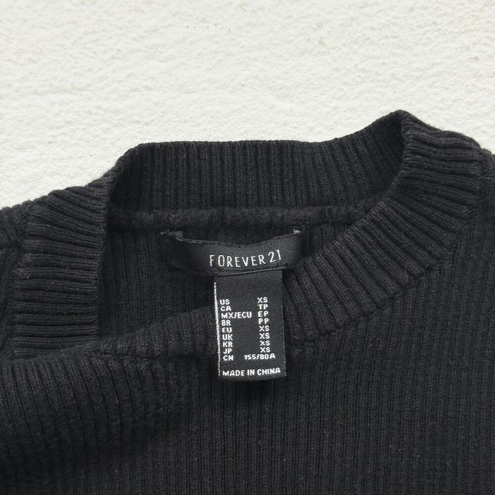 Forever 21 Black Ribbed Knit Short Sleeve Top, Size XS - Picture 3 of 4